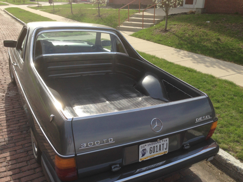 Illustration for article titled The Most Beautiful 1979 Mercedes Is Half El Camino